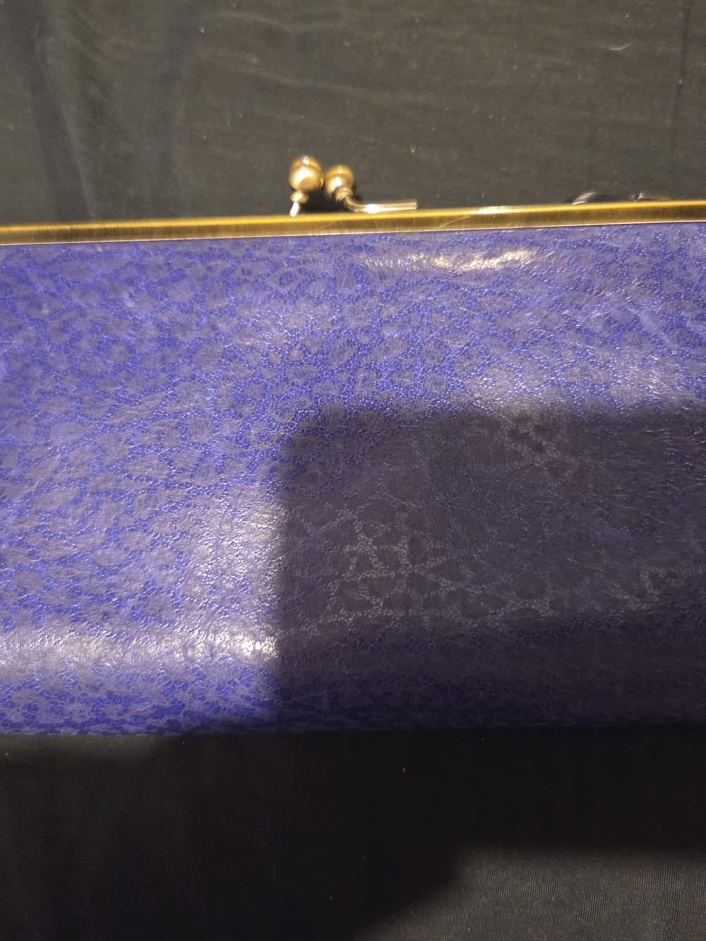 Latico USA Elegant Women's Kiss-Lock Fold-Over Clutch in Purple Leather